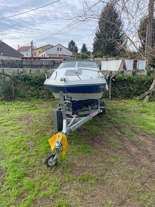 barco Astromar 5.60 con Suzuki 115cv