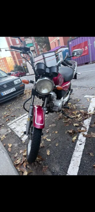 Yamaha YBR 125 Custom 11.000 km