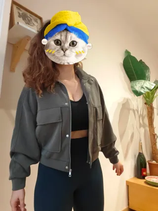 Chaqueta bomber Oysho neopreno S