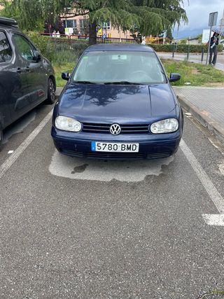 Volkswagen Golf 2000