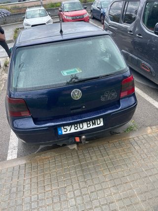 Volkswagen Golf 2000