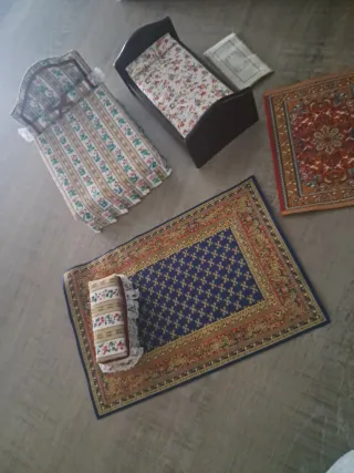Set mobili per casa delle bambole classica