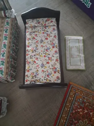 Set mobili per casa delle bambole classica