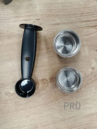 Cecotec Cafetera Cápsulas Express Compacta FreeStyle Compact Dark