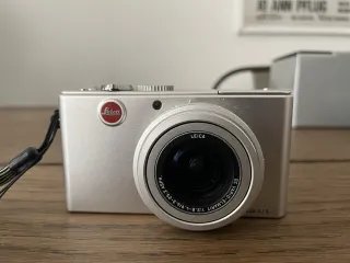 Leica D-LUX 2 Fotocamera Digitale Argento