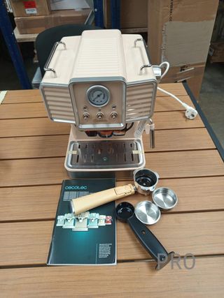 Cafetera express Cecotec Power Espresso beige
