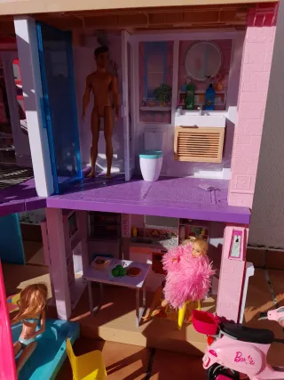 Casa Barbie Grande con Accesorios