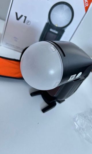 Godox V1 Fujifilm+ Difusor + filtros de color