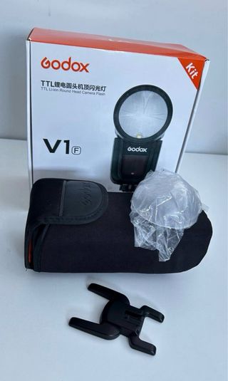 Godox V1 Fujifilm+ Difusor + filtros de color