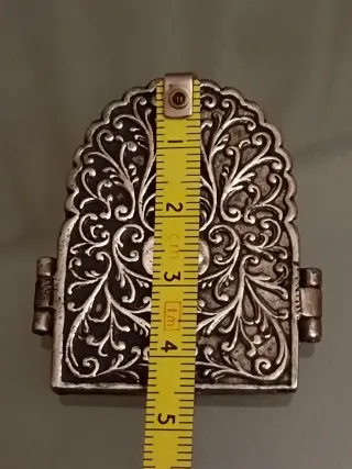 Puerta decorativa antigua