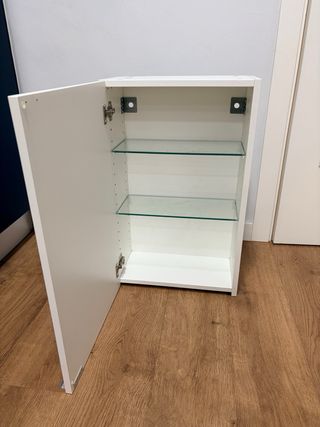 Mueble pared baño de IKEA