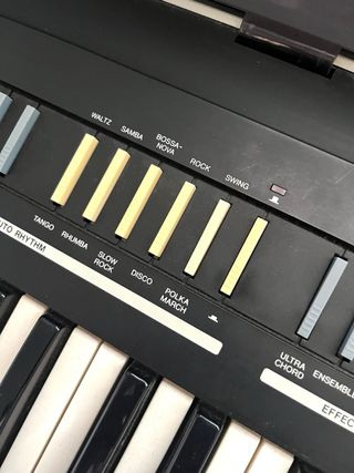 Teclado Electrónico JVC