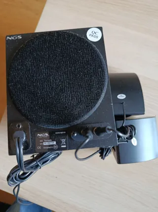 Altavoces NGS Negros