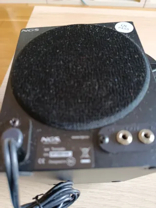 Altavoces NGS Negros