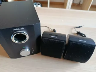 Altavoces NGS Negros