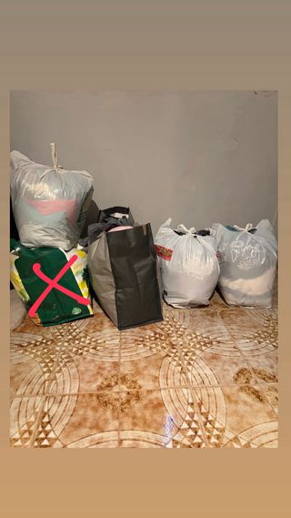 Bolsas de ropa variada