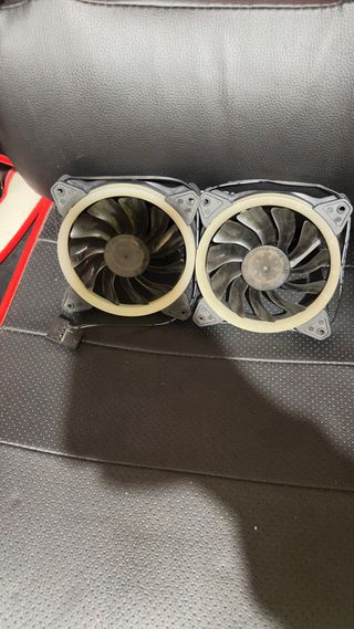 Ventiladores ARGB y Refrigeración Líquida – Varios