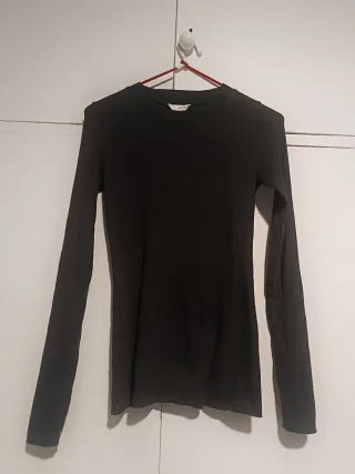 Camiseta manga larga gris oscuro sin estrenar