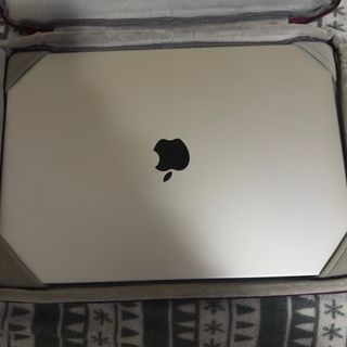 MacBook M2 Pro 16 512GB Plata