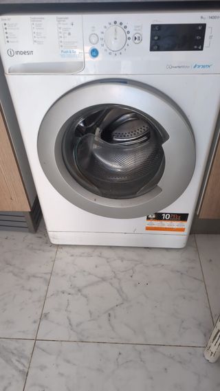 Lavadora Indesit BWE 91496X WS SPT N