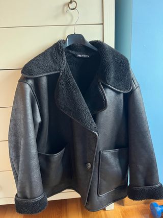 Cazadora doble faz Zara Negra