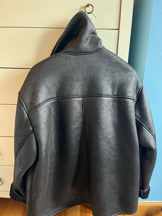 Cazadora doble faz Zara Negra