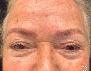 Modelos para microblading