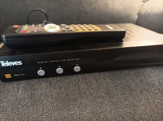 Receptor Satélite Televes RSD-7118 DVB