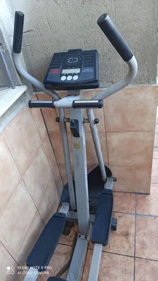 Bicicleta Elíptica 530E