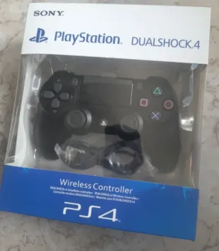 2 Mandos PlayStation 4 Negros