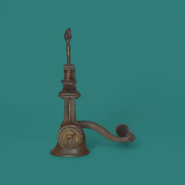 Antiguo molinillo de café inglés