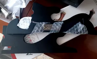 Pistolas Assassin's Creed IV Black Flag+ Espositor