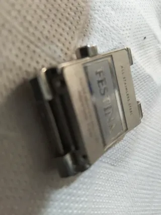 Reloj Festina Mujer Negro y Plateado
