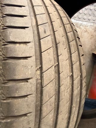 Neumáticos Michelin Latitude Sport 3 235/55R19
