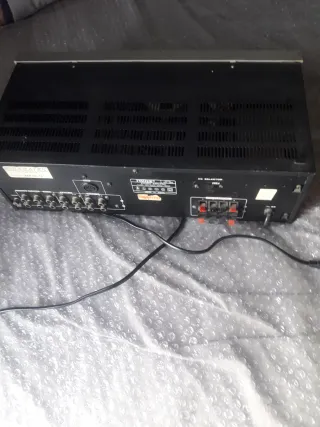 Amplificador Estéreo Fisher CA-120 Plata