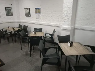 Mesas y sillas para terraza o jardín