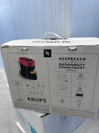 Cafetera Nespresso Vertuo Pop Krups sin estrenar