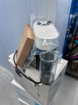 Cafetera Nespresso Vertuo Pop Krups sin estrenar
