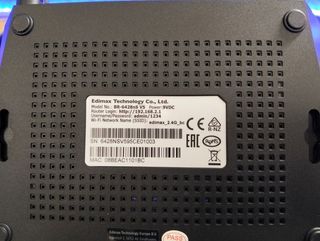 Edimax BR-6428nS V5 Router Wi-Fi N300 4 en 1