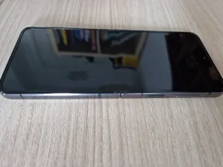 Samsung Galaxy Z Flip5 completamente nuovo