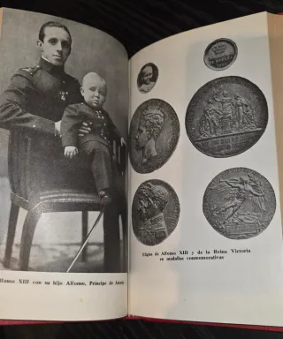 Libro antiguo Historia Alfonso XIII - Encuadernado