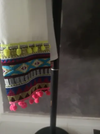 2 PIEZAS Cardigan y Blusa Floral