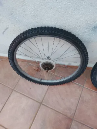 Cuadro Bicicleta Azul con Pedales