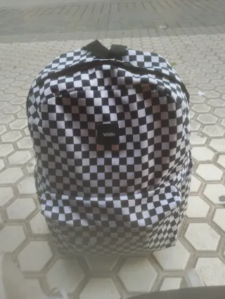 Mochila Vans Cuadros Blanco y Negro