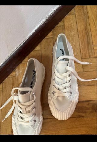 Zapatillas blancas