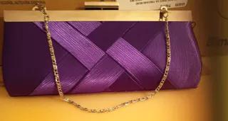 Bolso de fiesta morado
