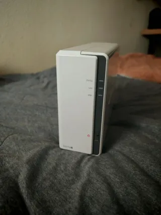 Synology DS119j NAS + 1TB HDD
