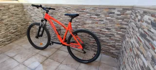 Bicicleta B'Twin Talla M Ruedas 27.5