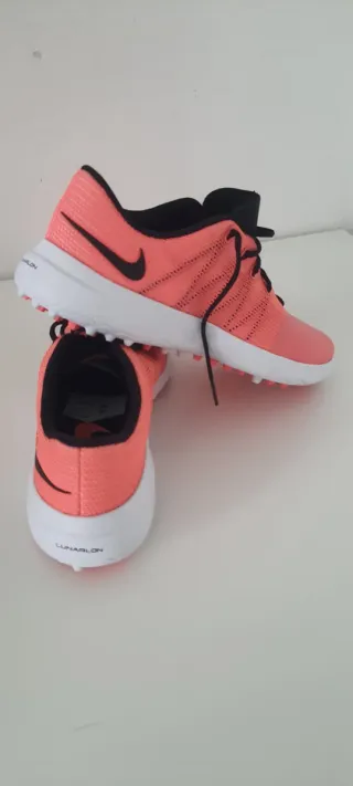 Tênis Nike Feminino Rosa e Branco Novos