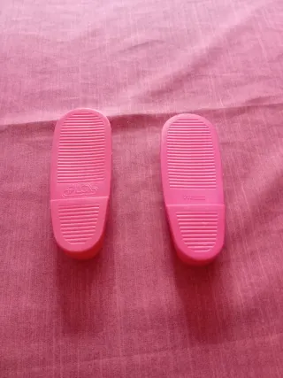 Zapatos de muñeca sueltos